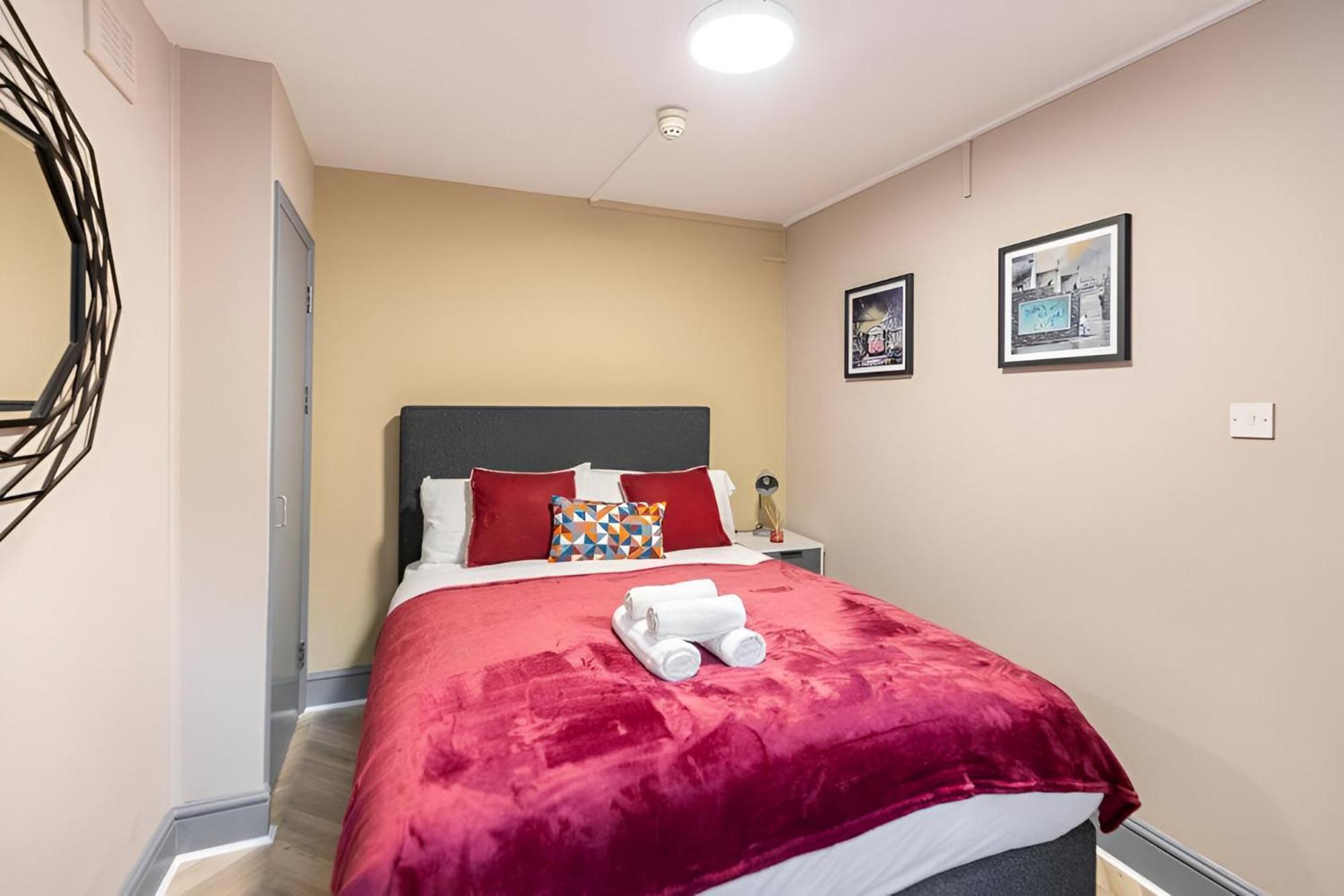Bold & Vibrant 1-bedroom Escape In Prime Location! Apartamento Londres