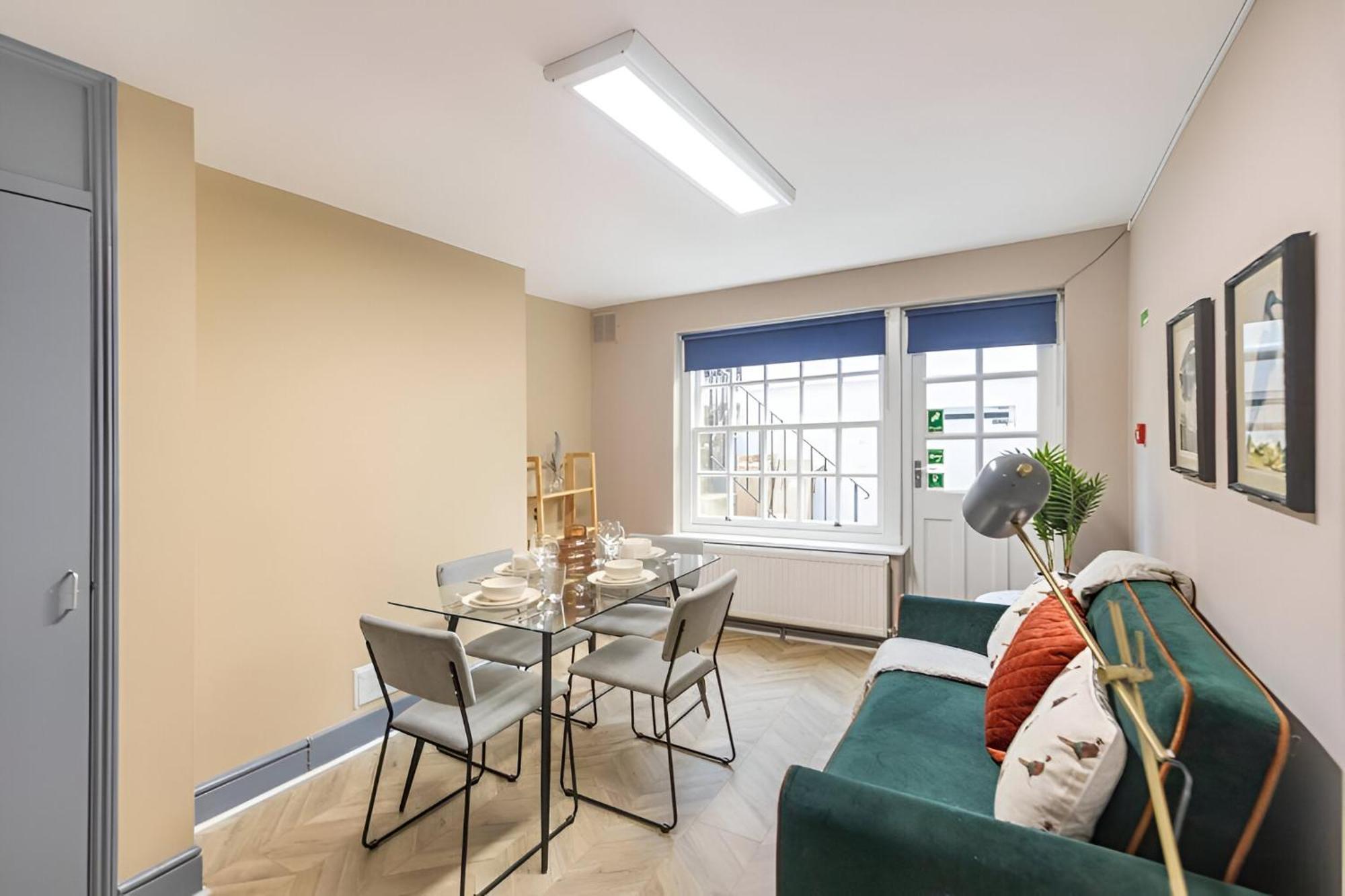 Bold & Vibrant 1-bedroom Escape In Prime Location! Londres
